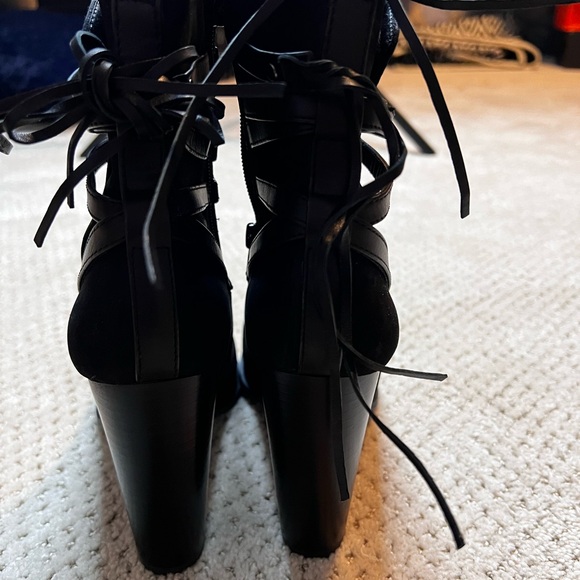 Steve Madden Women's Gaybel Ankle Bootie Size 8.5 - Picture 5 of 9